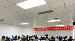 面對未來和自我的挑戰，青春才可以變得色彩斑斕！